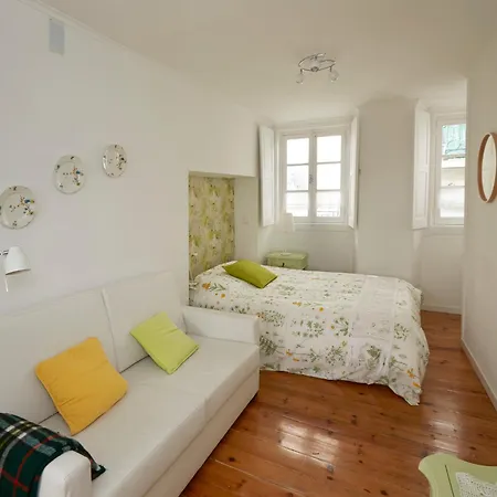 Apartment Alfama Cozy By Get Your *