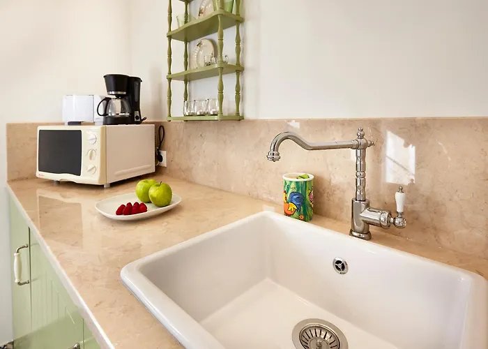 Apartment Alfama Cozy By Get Your