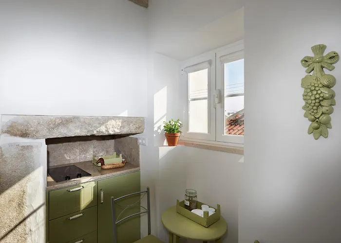 Apartment Alfama Cozy By Get Your Lisbon