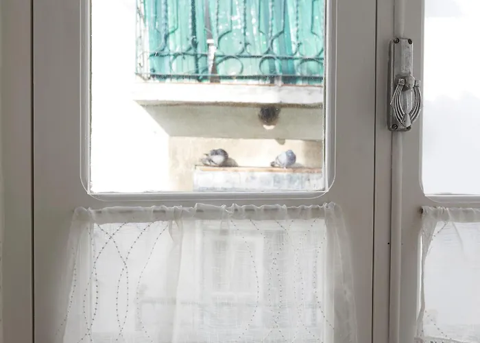 Apartment Alfama Cozy By Get Your *