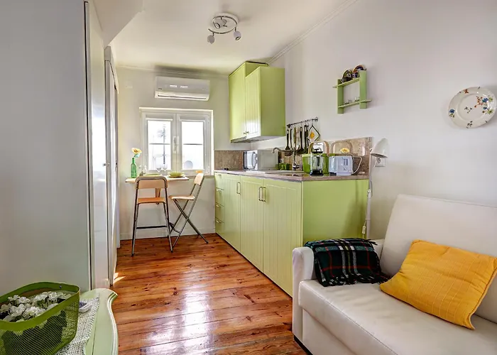 Apartment Alfama Cozy By Get Your Lisbon