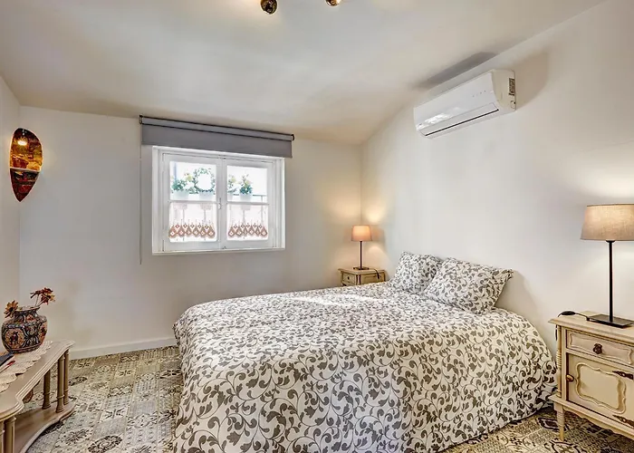 Alfama Cozy By Get Your Lisbon