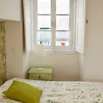 Alfama Cozy By Get Your
